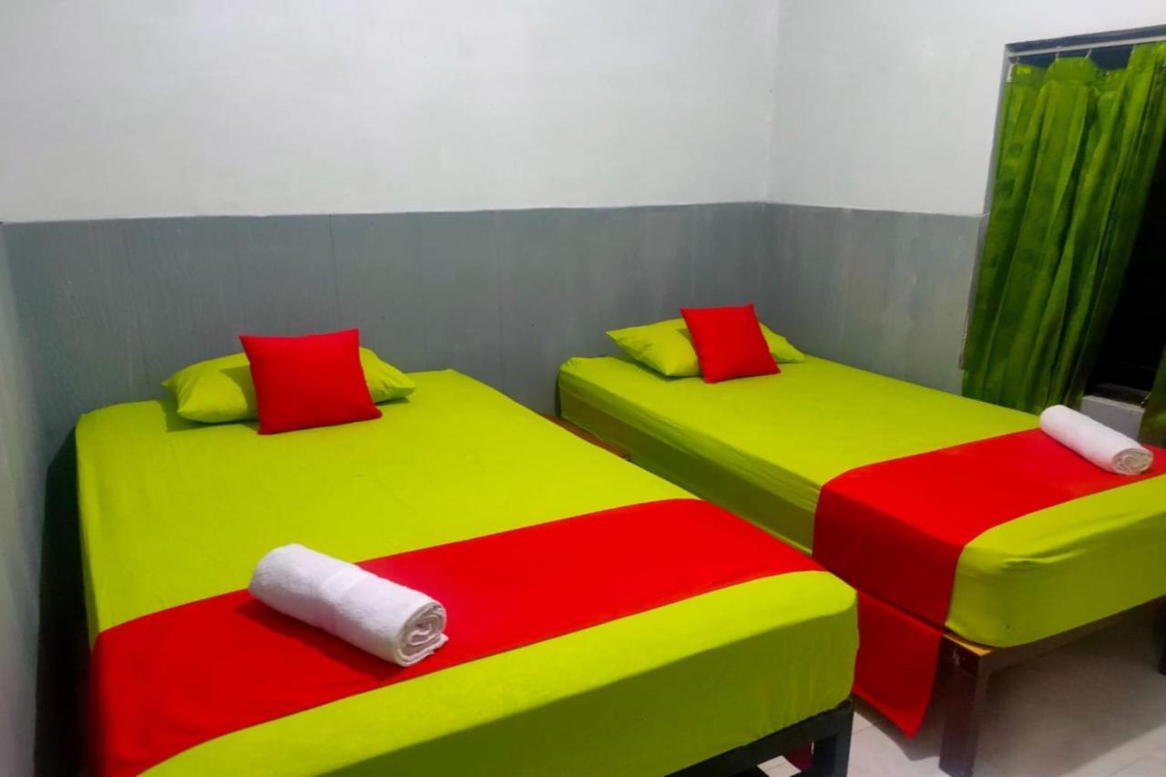 Sumenep Oyo 91179 Hotel Lagalleria מראה חיצוני תמונה