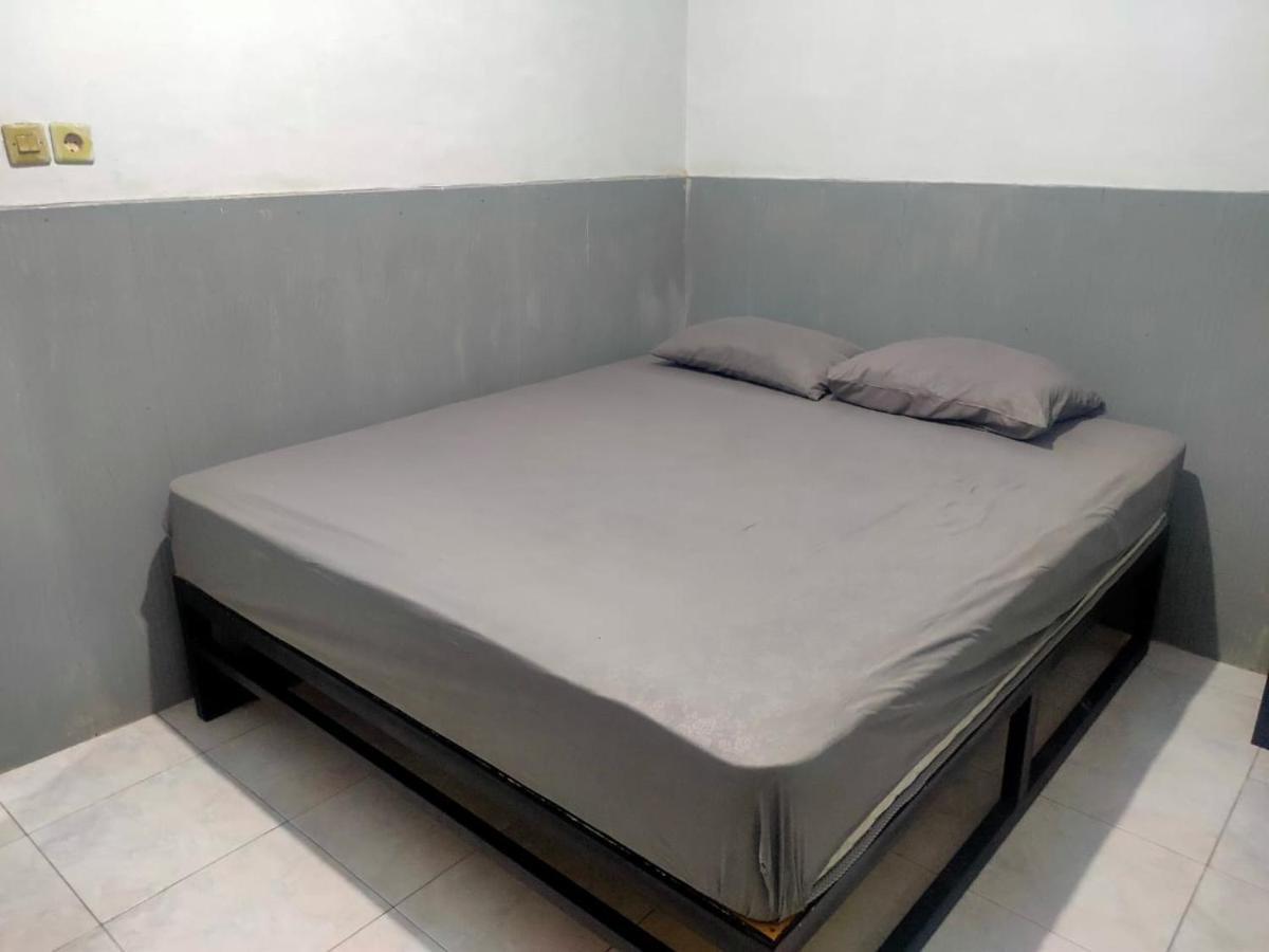 Sumenep Oyo 91179 Hotel Lagalleria מראה חיצוני תמונה